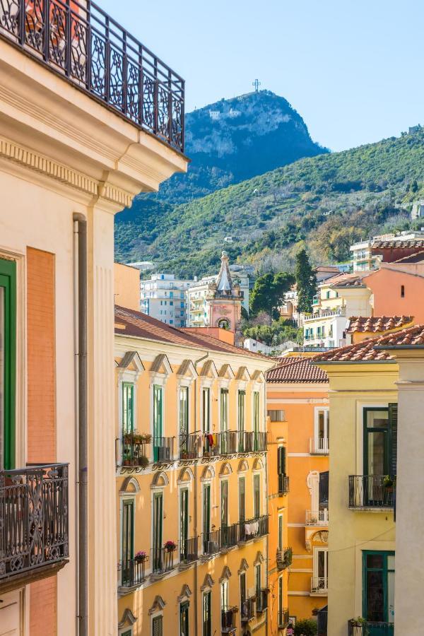 Appartamento Casa 45 Salerno Esterno foto