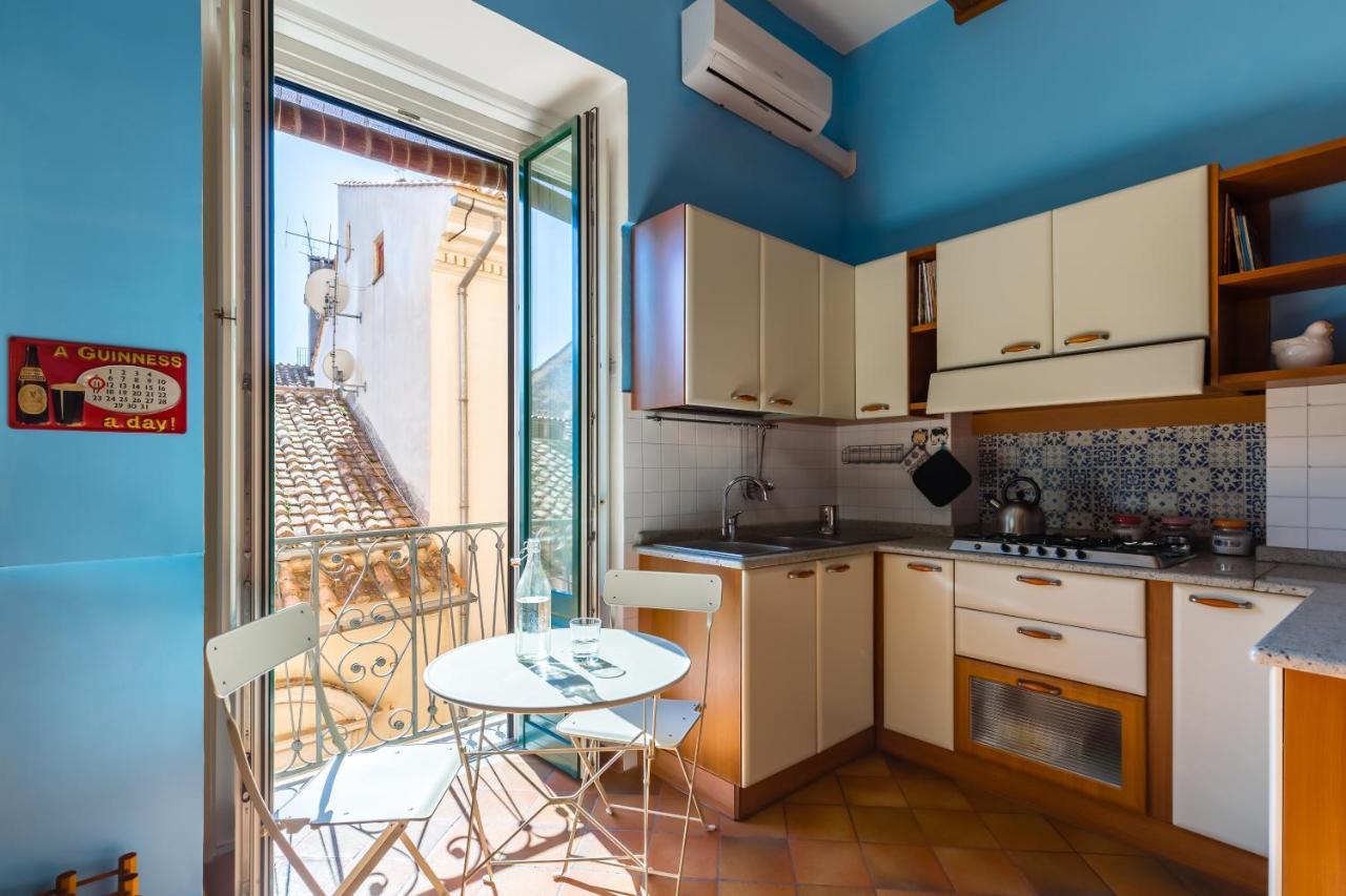 Appartamento Casa 45 Salerno Esterno foto