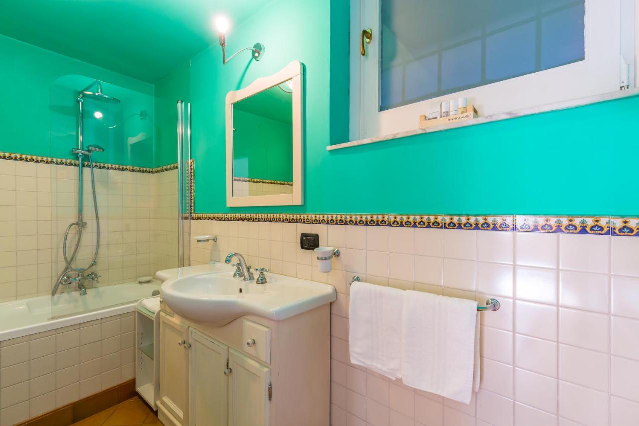 Appartamento Casa 45 Salerno Esterno foto